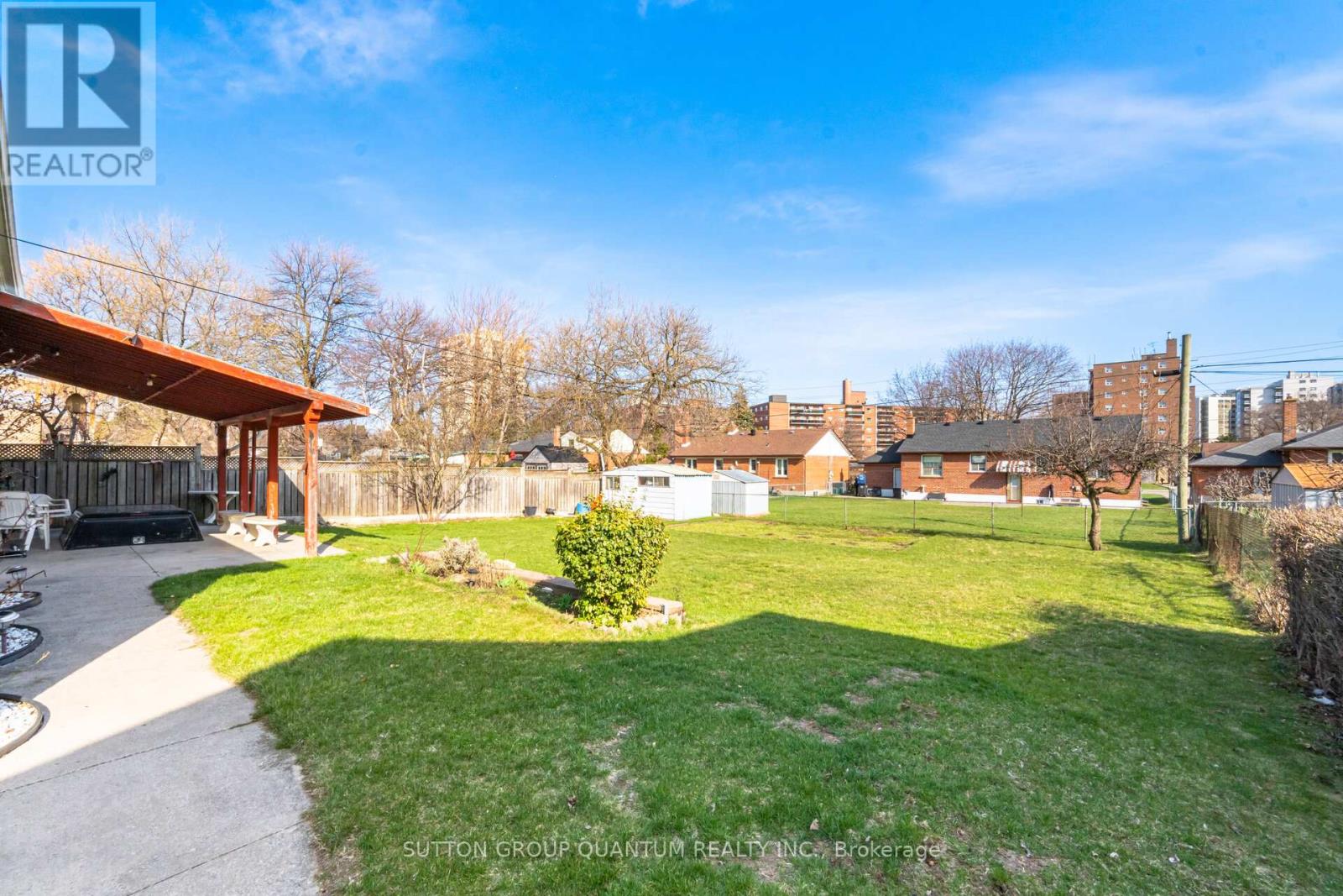 86 Dunbar Road, Mississauga, Ontario  L5B 1G4 - Photo 15 - W12977146