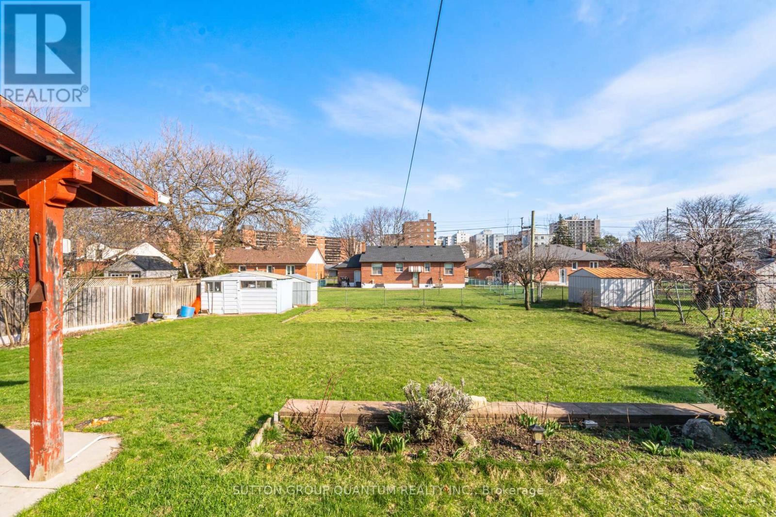 86 Dunbar Road, Mississauga, Ontario  L5B 1G4 - Photo 14 - W12977146