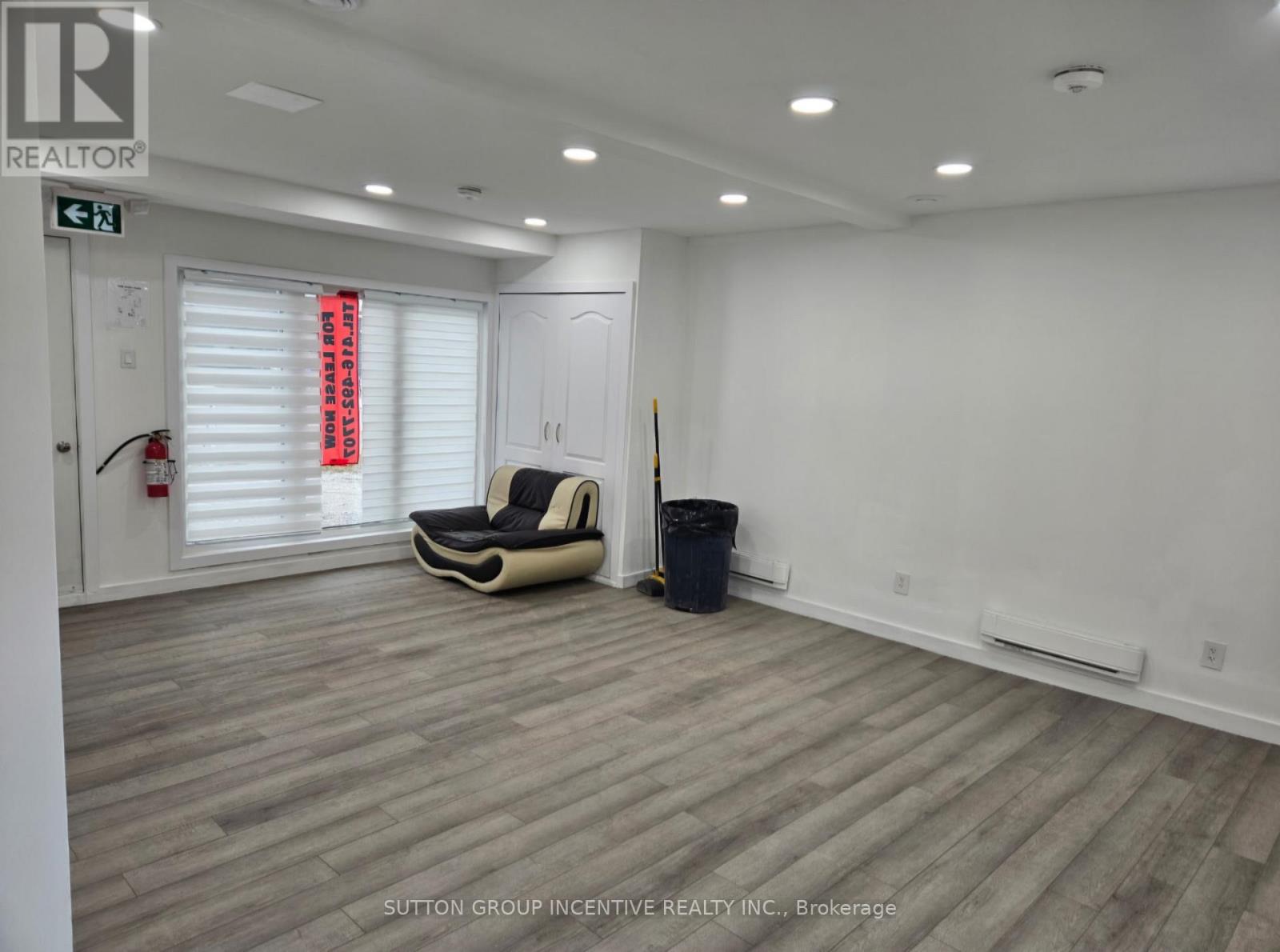 Unit #3 - 2091 25 Side Road, Innisfil, Ontario  L9S 1Z4 - Photo 3 - N12977436