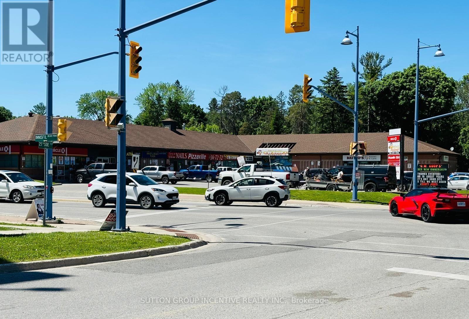 Unit #3 - 2091 25 Side Road, Innisfil, Ontario  L9S 1Z4 - Photo 6 - N12977436