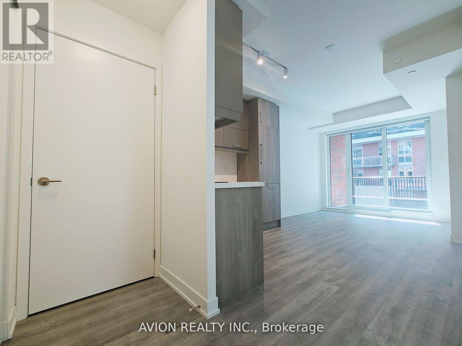 A937 - 8119 Birchmount Road, Markham, Ontario  L6G 0E3 - Photo 2 - N12977438