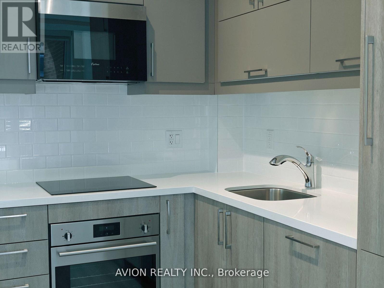 A937 - 8119 Birchmount Road, Markham, Ontario  L6G 0E3 - Photo 3 - N12977438