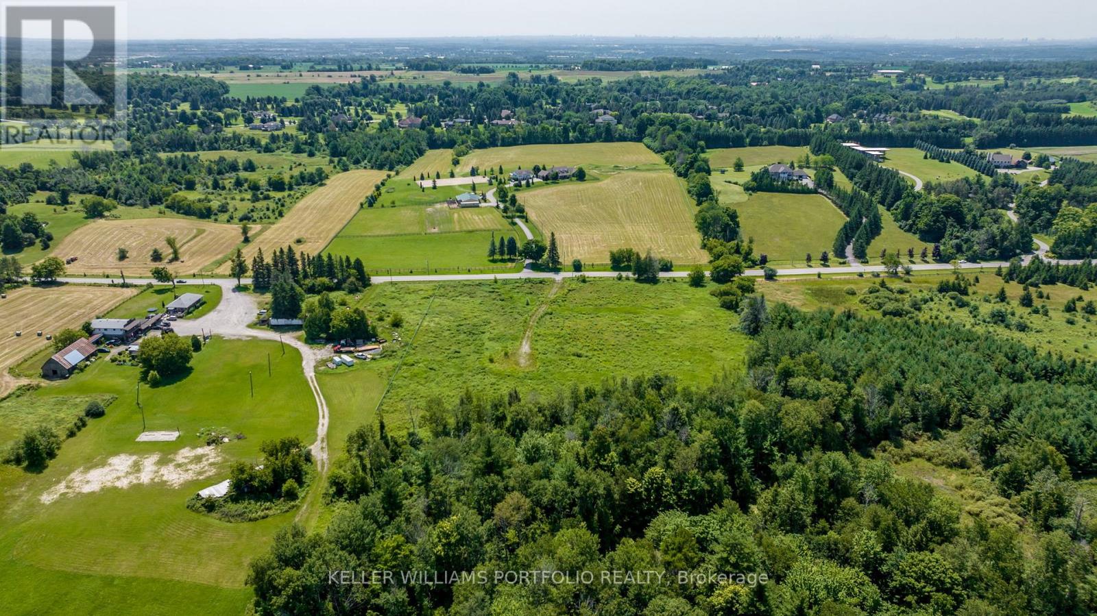 4746 Vandorf Road, Whitchurch-Stouffville, Ontario  L4A 7X5 - Photo 12 - N12977470