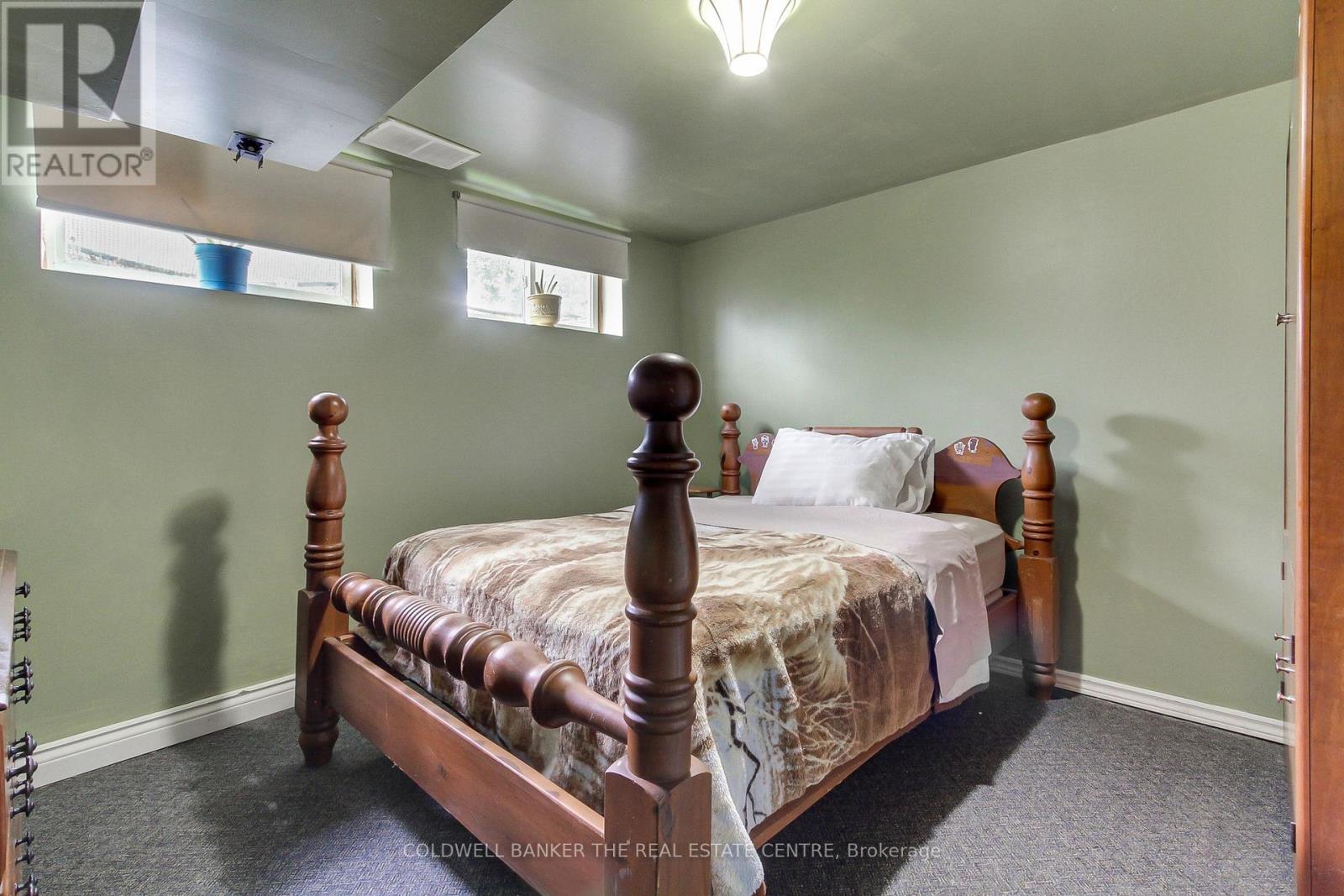 1324 Shore Acres (County Rd 3) Drive, Innisfil, Ontario  L0L 1R0 - Photo 23 - N12977560