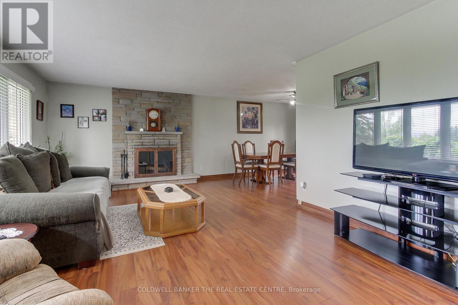 1324 Shore Acres (County Rd 3) Drive, Innisfil, Ontario  L0L 1R0 - Photo 6 - N12977560