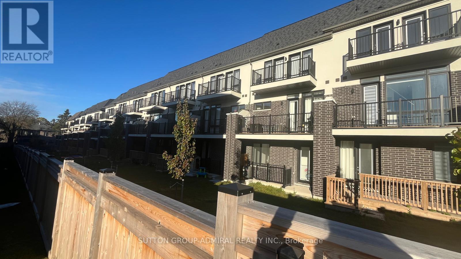 20 Chiara Rose Lane, Richmond Hill, Ontario  L4E 1L4 - Photo 19 - N12977590