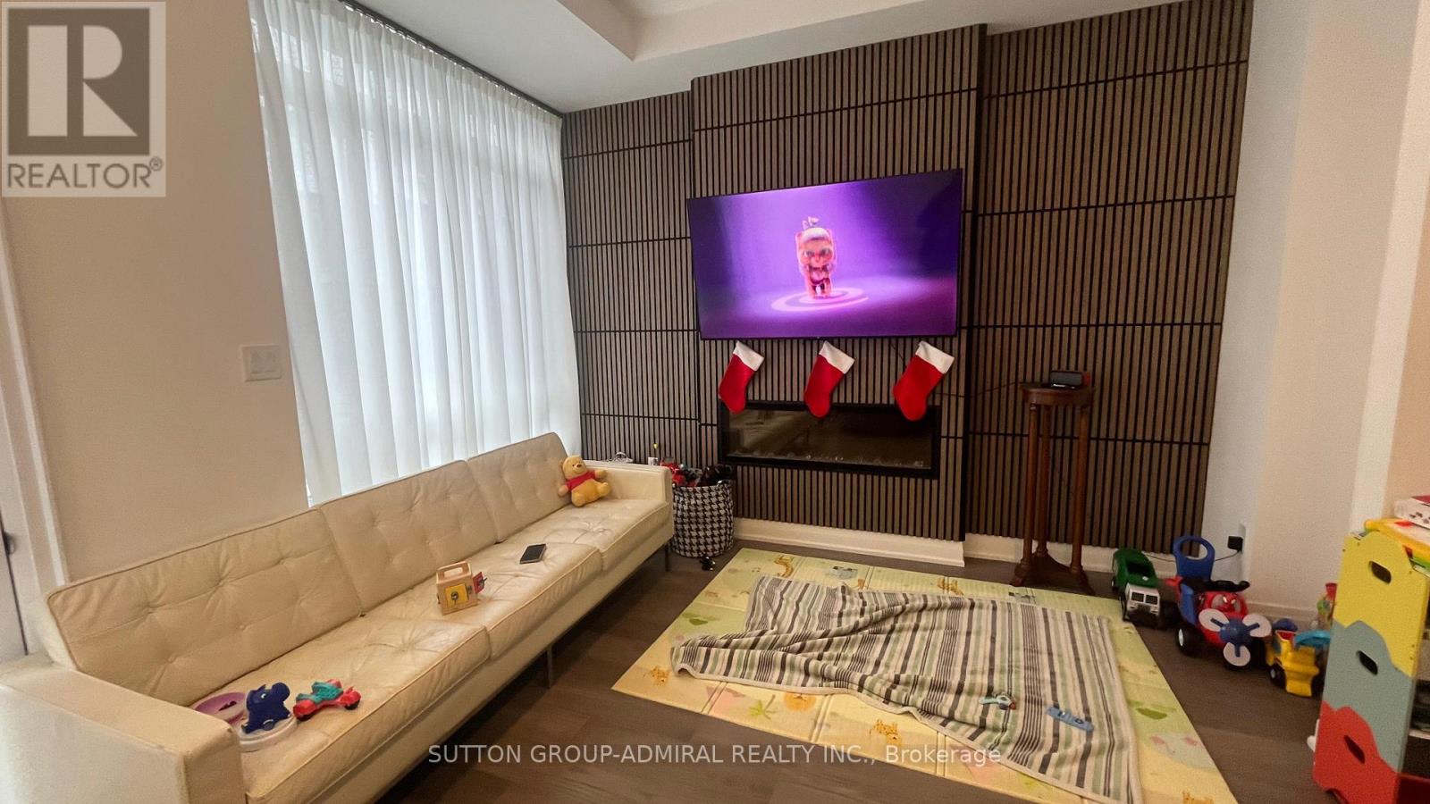 20 Chiara Rose Lane, Richmond Hill, Ontario  L4E 1L4 - Photo 2 - N12977590