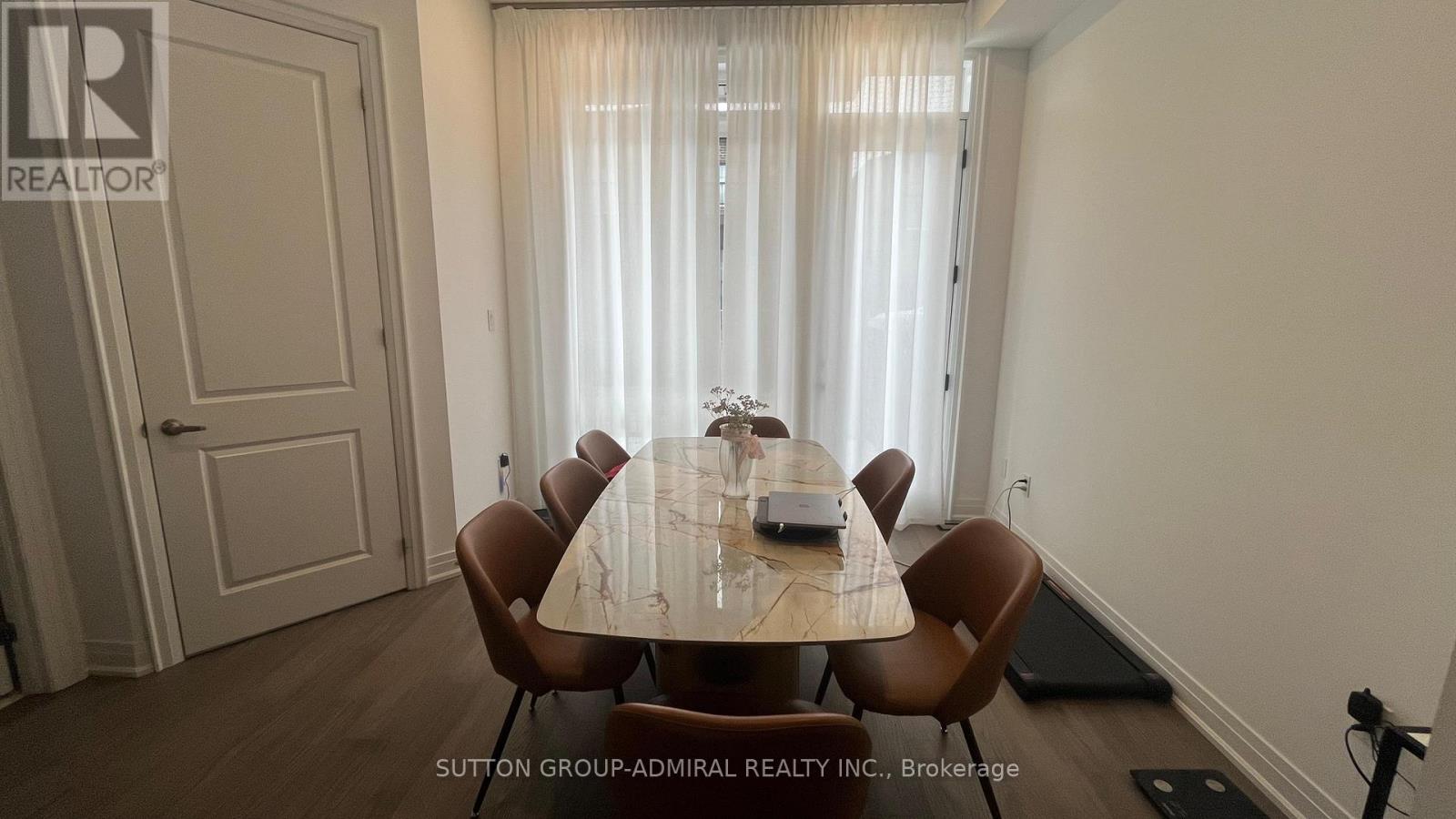 20 Chiara Rose Lane, Richmond Hill, Ontario  L4E 1L4 - Photo 4 - N12977590