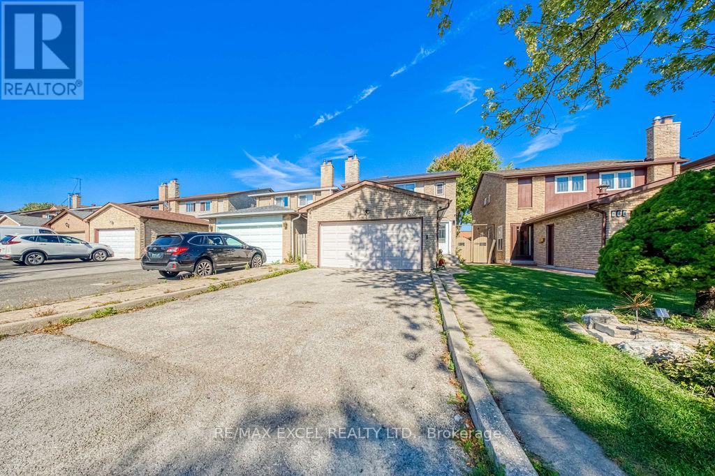 106 UPTON CRESCENT, Markham, Ontario
