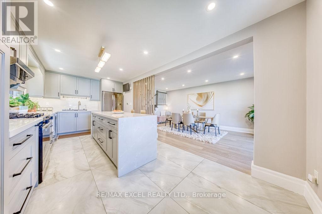 106 Upton Crescent, Markham, Ontario  L3R 3T4 - Photo 12 - N12977616