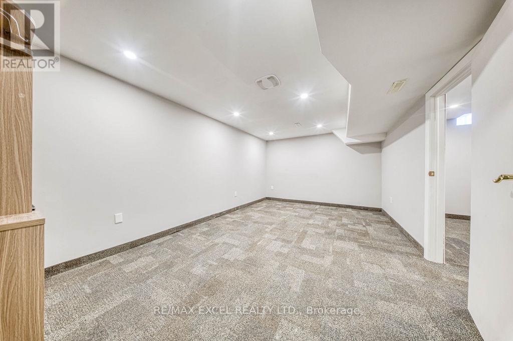 106 Upton Crescent, Markham, Ontario  L3R 3T4 - Photo 36 - N12977616