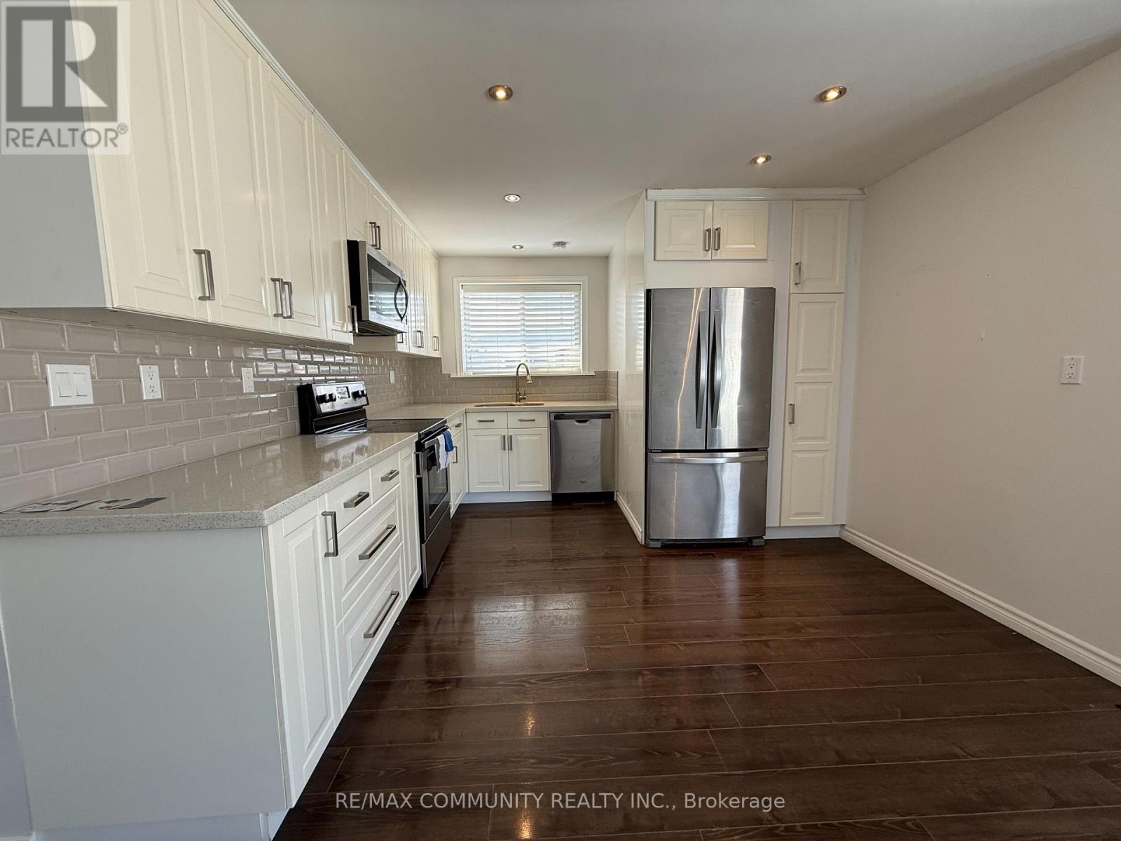 Main - 47 Davis Road, Aurora, Ontario  L4G 2B4 - Photo 7 - N12977618