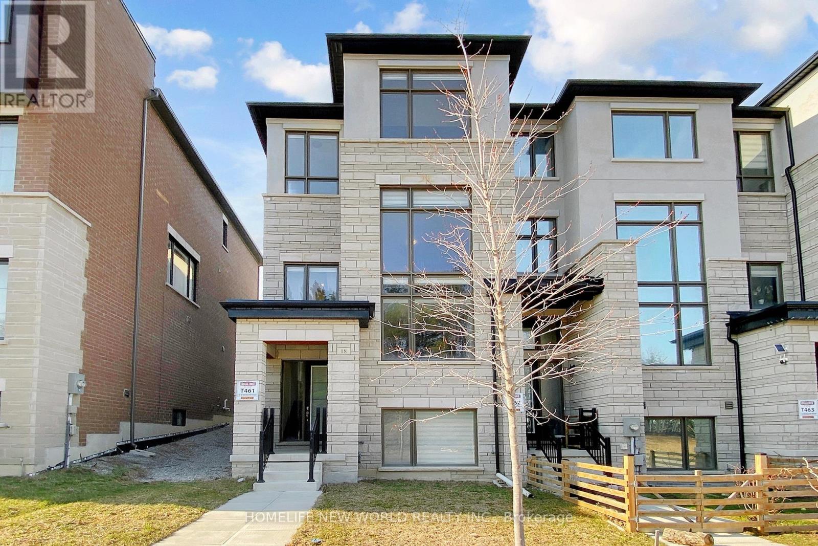 18 BENNINGTON ROAD, Newmarket, Ontario