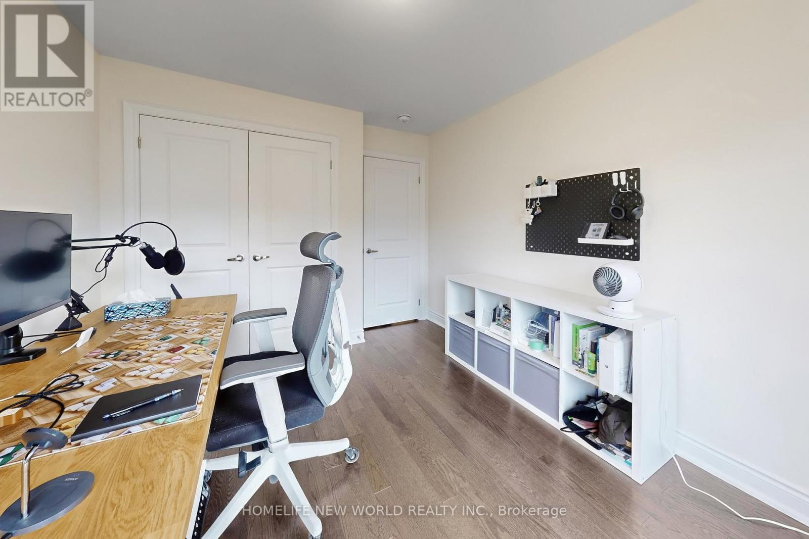 18 Bennington Road, Newmarket, Ontario  L3X 0M8 - Photo 28 - N12977642