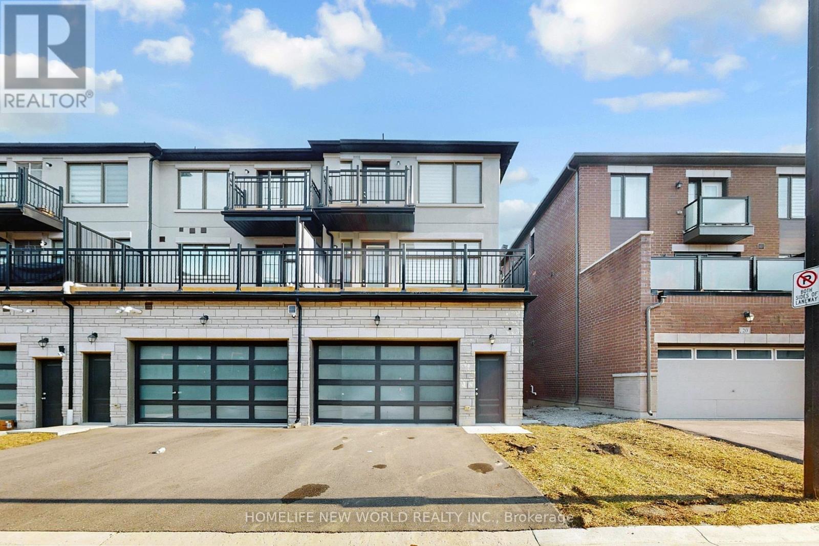 18 Bennington Road, Newmarket, Ontario  L3X 0M8 - Photo 38 - N12977642