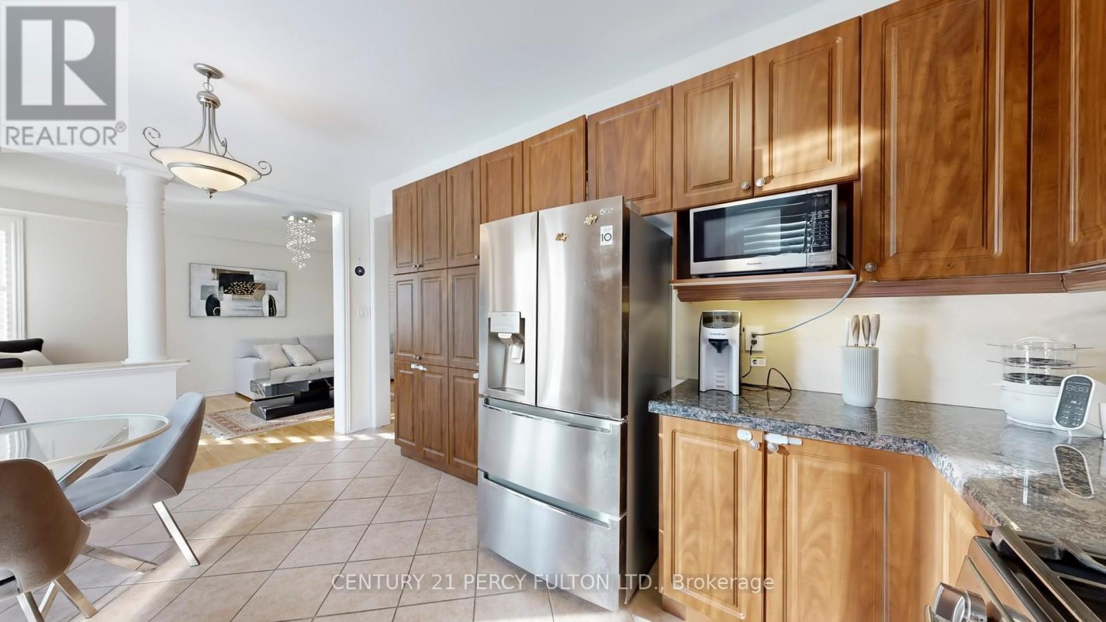 145 Silver Maple Road, Richmond Hill, Ontario  L4E 4Y8 - Photo 12 - N12977648