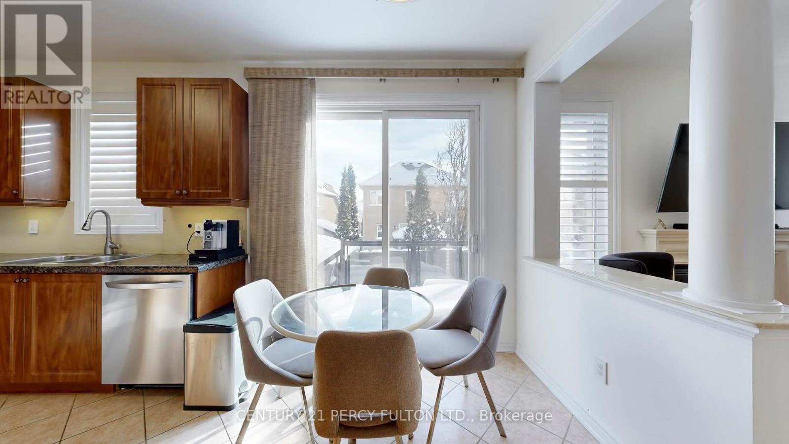 145 Silver Maple Road, Richmond Hill, Ontario  L4E 4Y8 - Photo 13 - N12977648