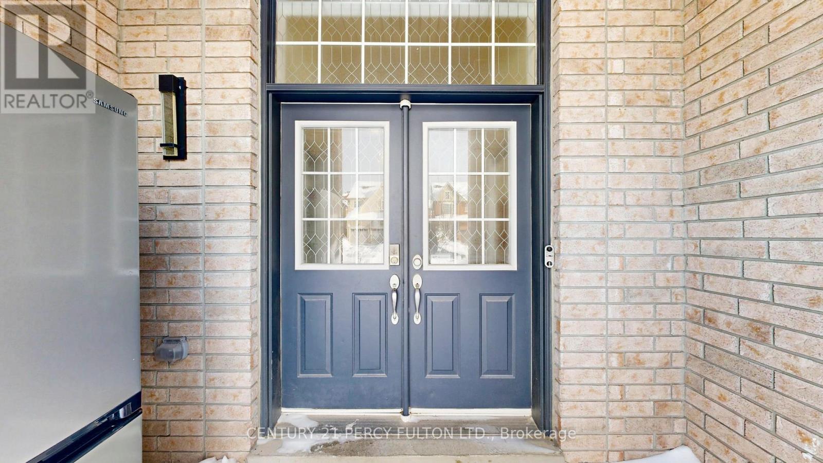 145 Silver Maple Road, Richmond Hill, Ontario  L4E 4Y8 - Photo 3 - N12977648