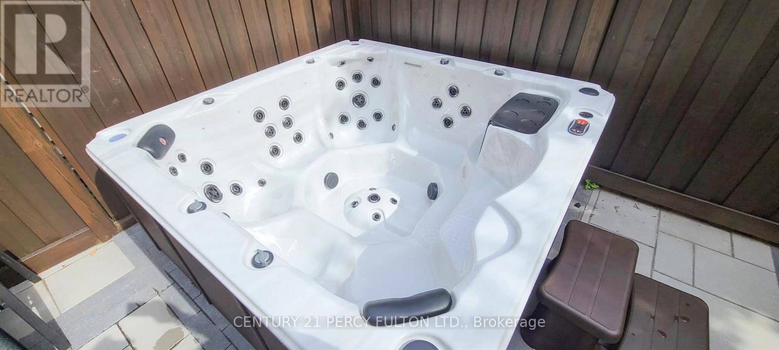 145 Silver Maple Road, Richmond Hill, Ontario  L4E 4Y8 - Photo 49 - N12977648