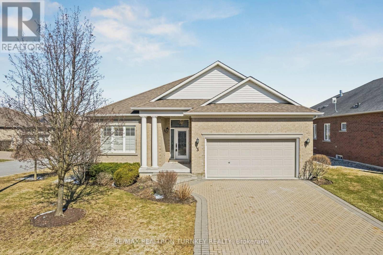 3 LITTLE BEN, Whitchurch-Stouffville, Ontario