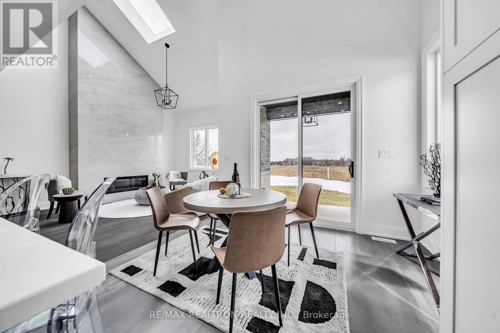 8698 6 Line, Essa, Ontario  L0M 1T0 - Photo 13 - N12977746