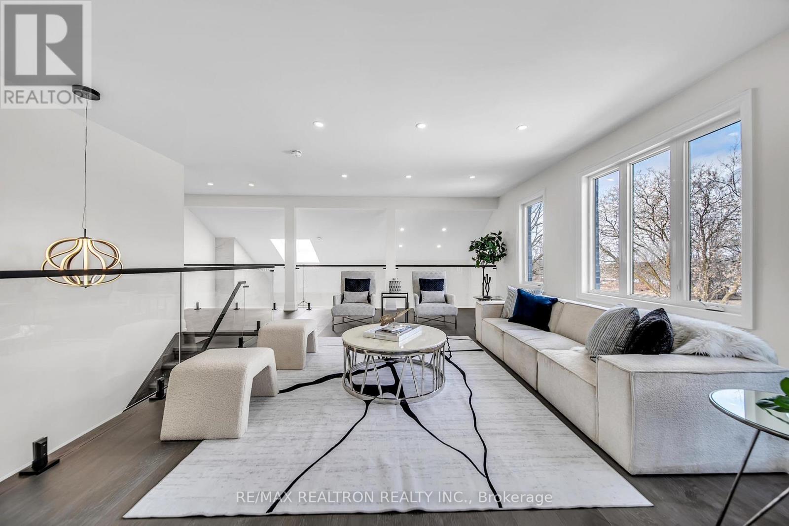 8698 6 Line, Essa, Ontario  L0M 1T0 - Photo 26 - N12977746