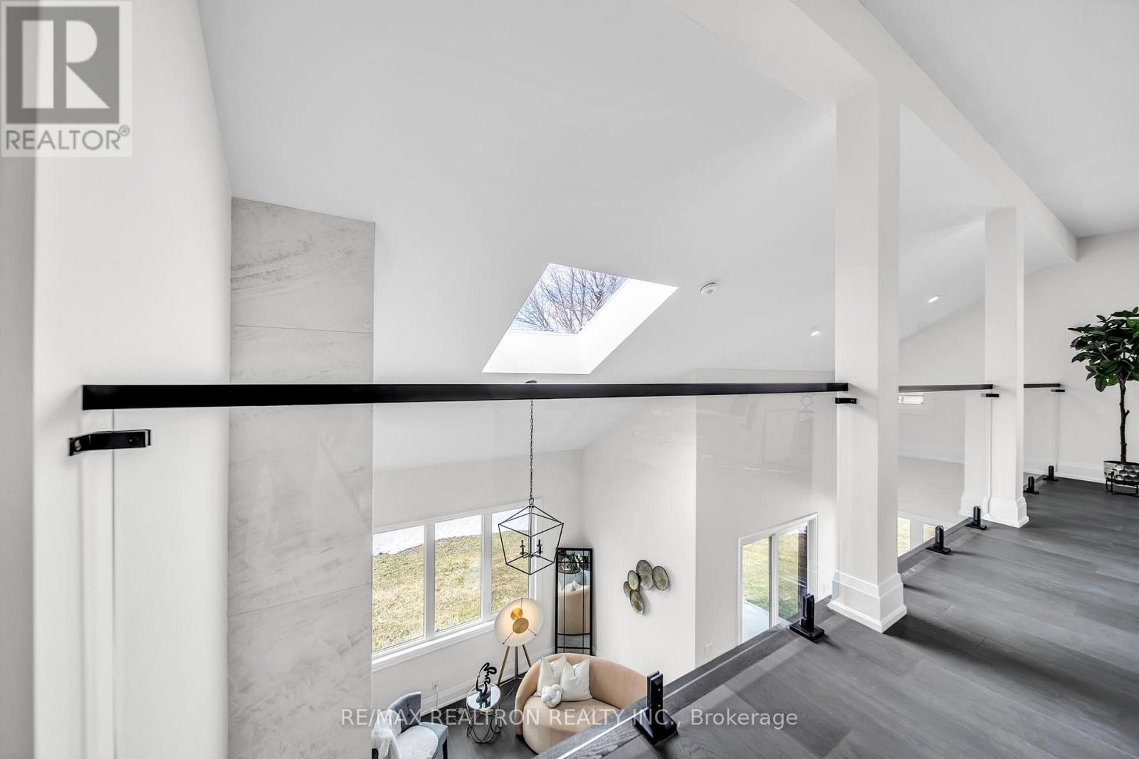 8698 6 Line, Essa, Ontario  L0M 1T0 - Photo 28 - N12977746