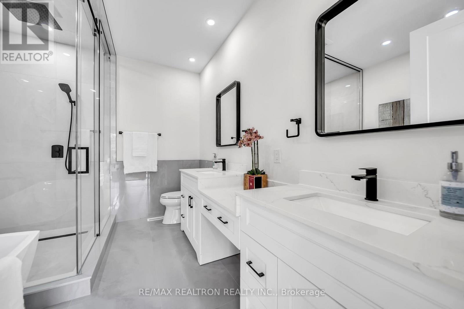 8698 6 Line, Essa, Ontario  L0M 1T0 - Photo 33 - N12977746