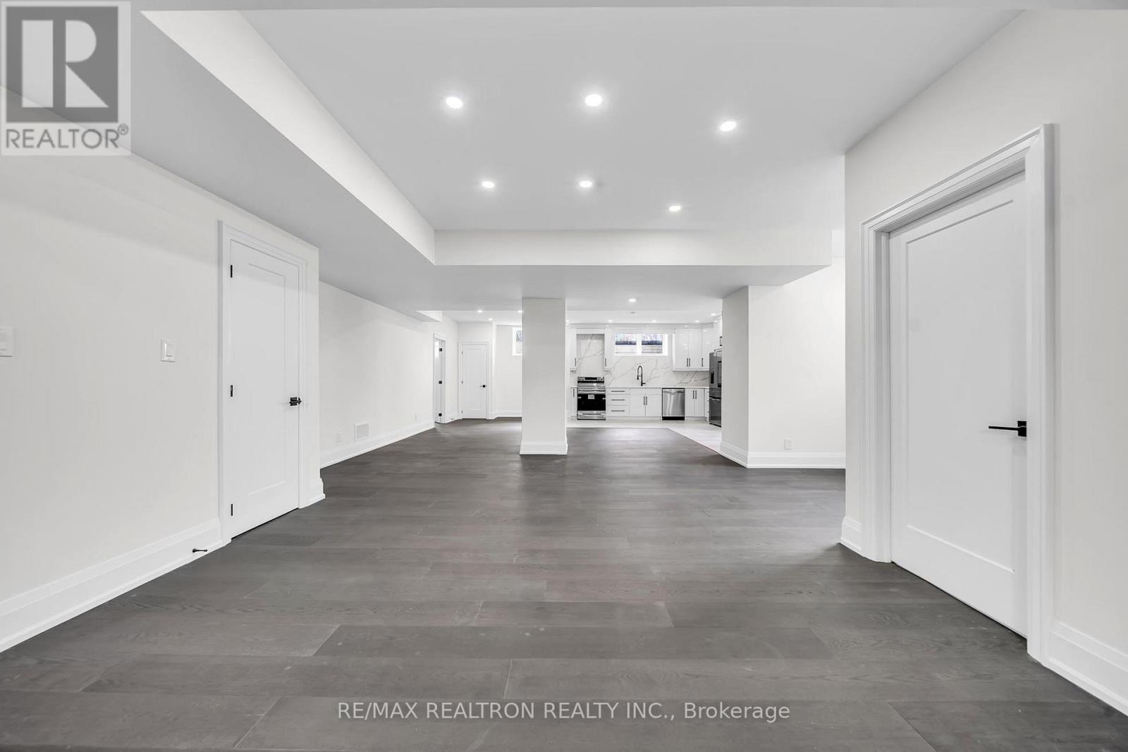 8698 6 Line, Essa, Ontario  L0M 1T0 - Photo 38 - N12977746