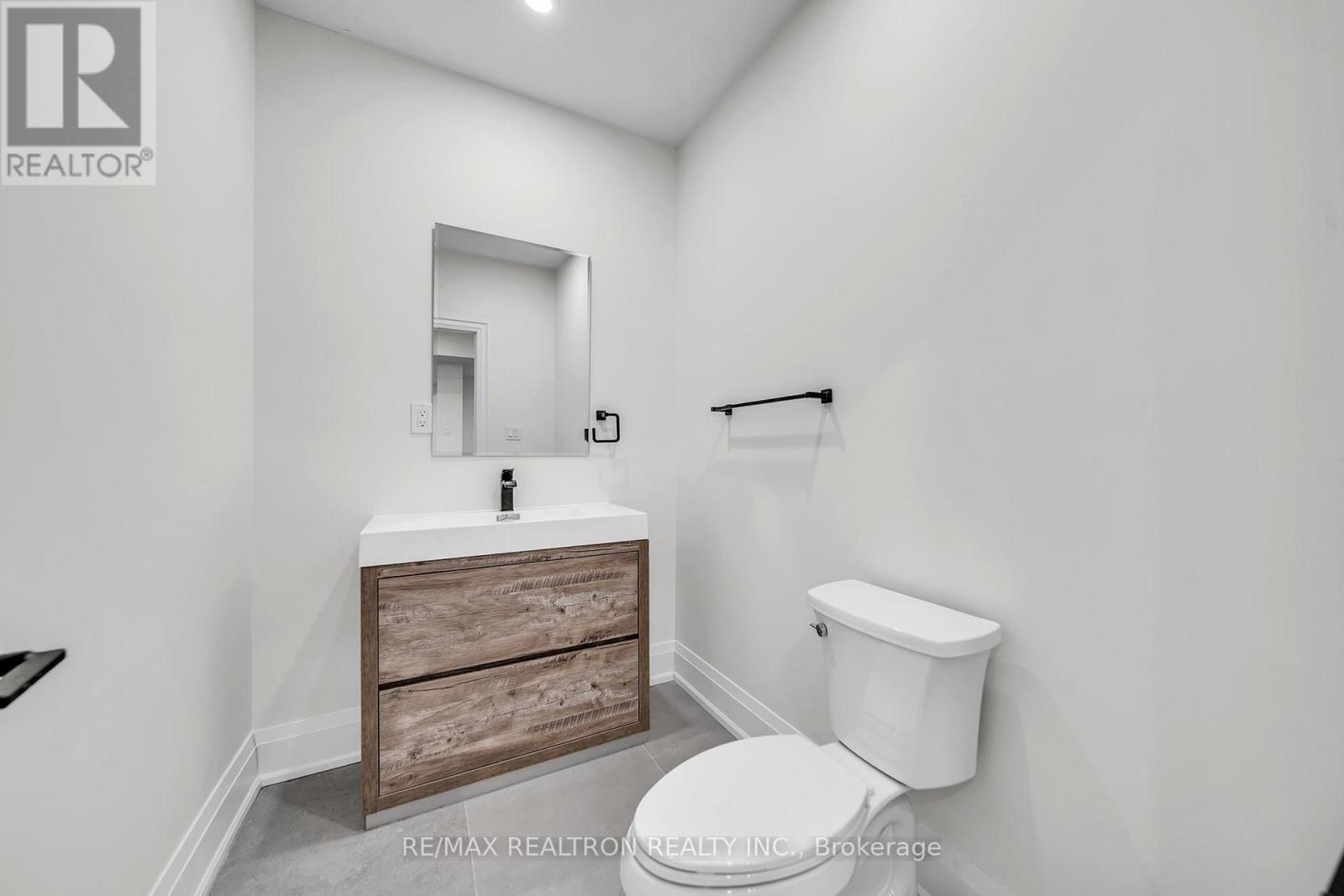 8698 6 Line, Essa, Ontario  L0M 1T0 - Photo 42 - N12977746