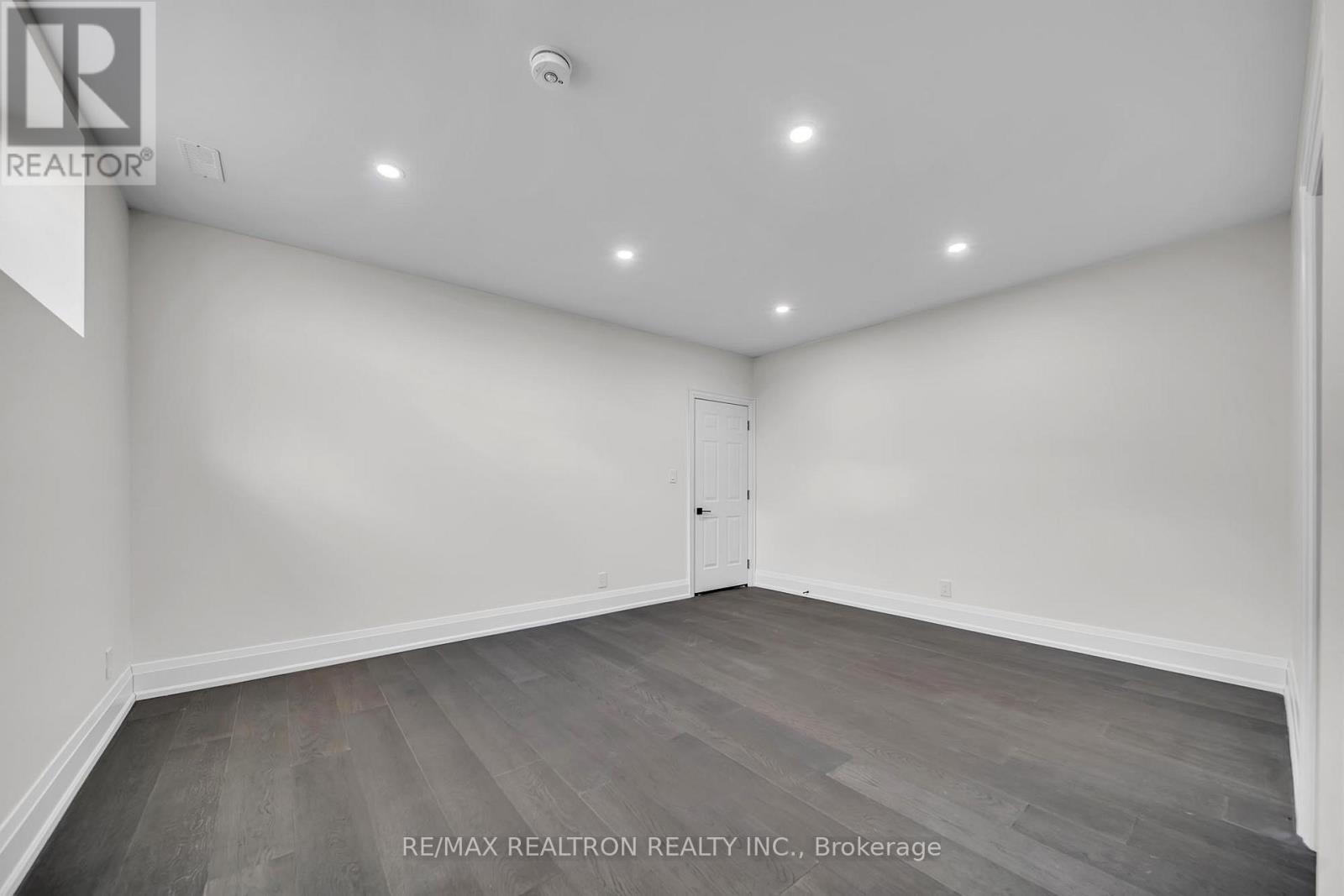 8698 6 Line, Essa, Ontario  L0M 1T0 - Photo 43 - N12977746