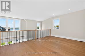 10 Magazine Street, Penetanguishene, Ontario  L9M 0W6 - Photo 21 - S12977568