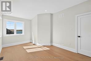 10 Magazine Street, Penetanguishene, Ontario  L9M 0W6 - Photo 22 - S12977568