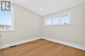 10 Magazine Street, Penetanguishene, Ontario  L9M 0W6 - Photo 23 - S12977568