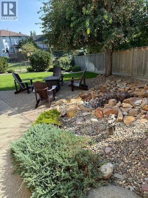 92 Heritage Circle W, Lethbridge, Alberta  T1K 7T3 - Photo 5 - A2293867