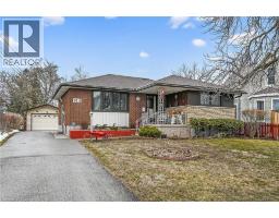 814 CEDAR Street, Dunnville, Ontario