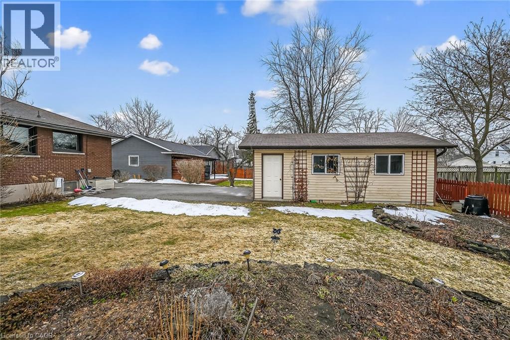 814 Cedar Street, Dunnville, Ontario  N1A 2K2 - Photo 49 - 40810266