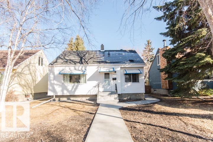 10806 64 AV NW, Edmonton, Alberta