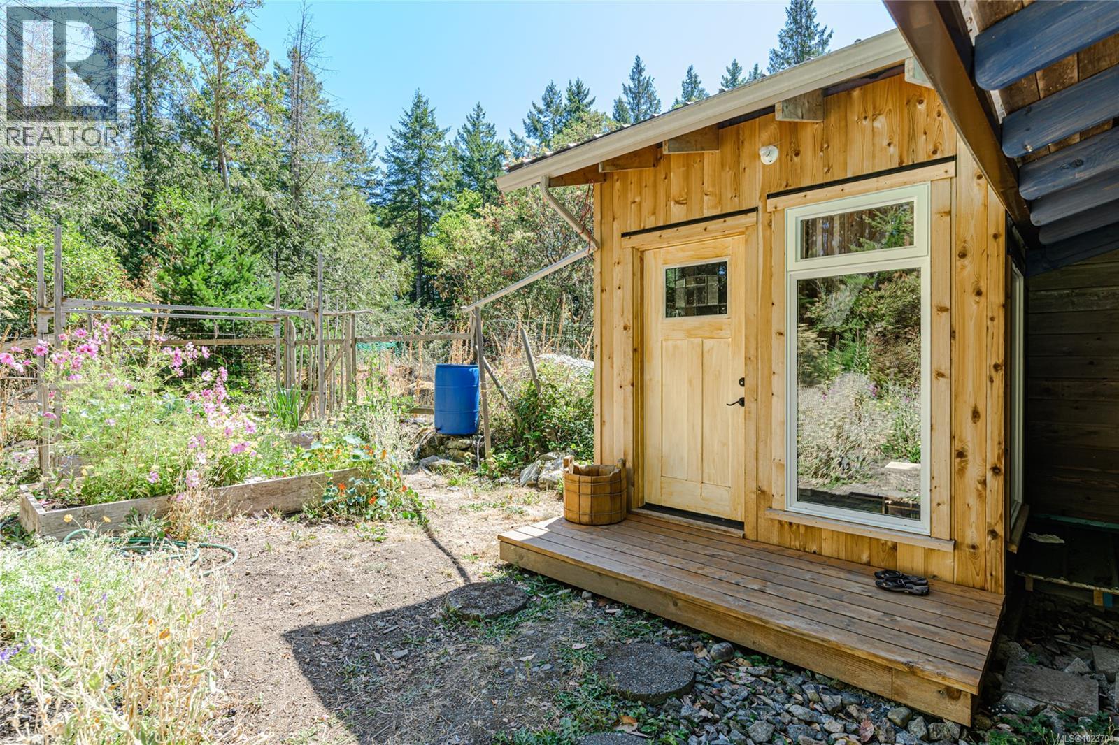 1252 Isabella Point Rd, Salt Spring, British Columbia  V8K 2T9 - Photo 11 - 1023704