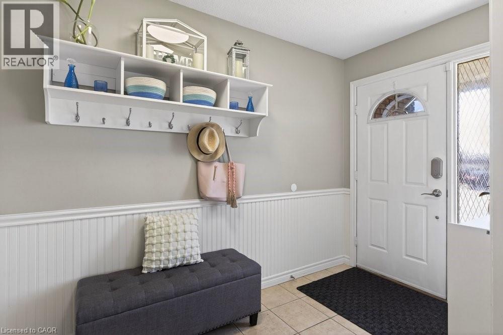 39 Trenholme Crescent, Hamilton, Ontario  L8W 2L4 - Photo 4 - 40817529