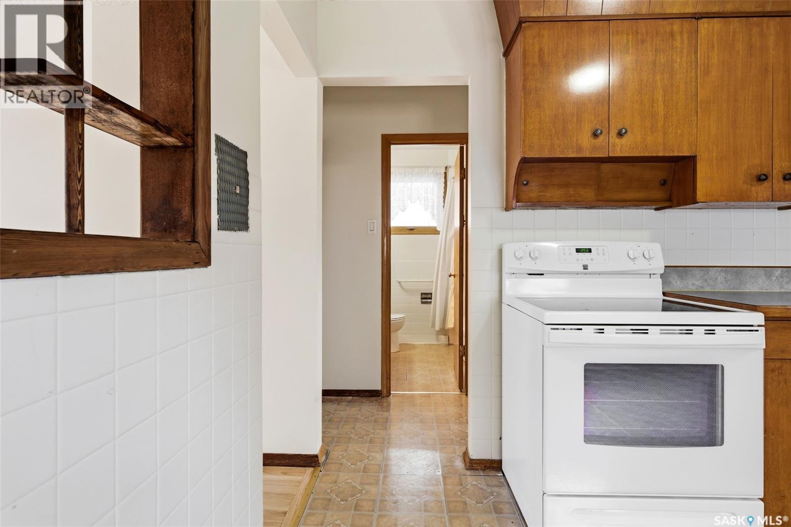 2145 Lindsay Street, Regina, Saskatchewan  S4N 3C1 - Photo 12 - SK032476