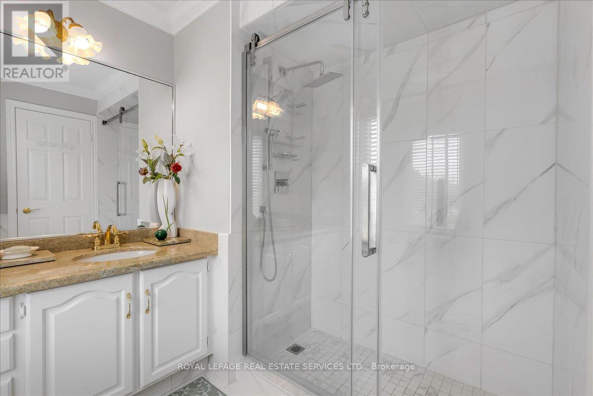 1401 The Links Drive, Oakville, Ontario  L6M 2N4 - Photo 29 - W12977406