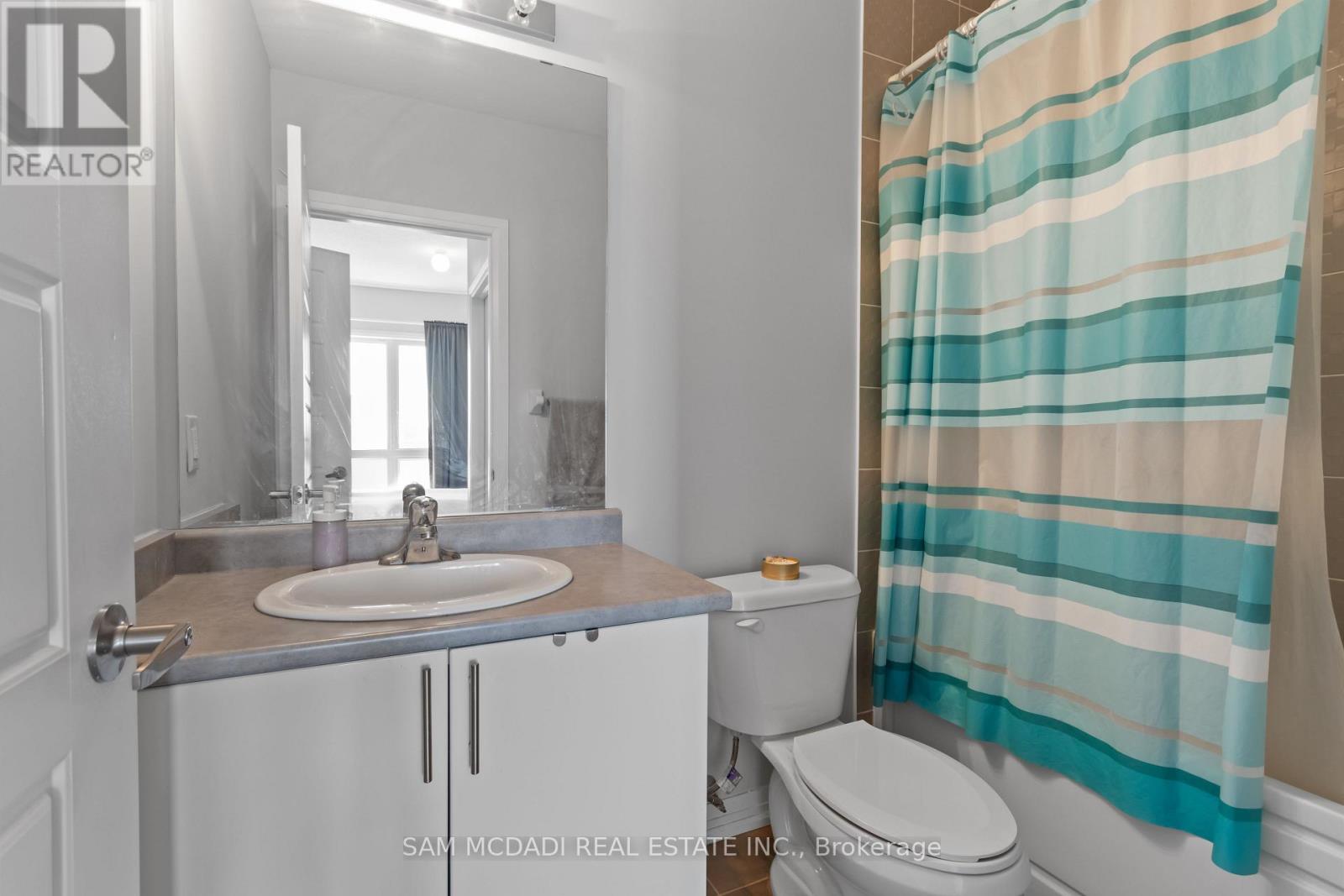 201 - 1208 Main Street E, Milton, Ontario  L9T 9K7 - Photo 16 - W12977418