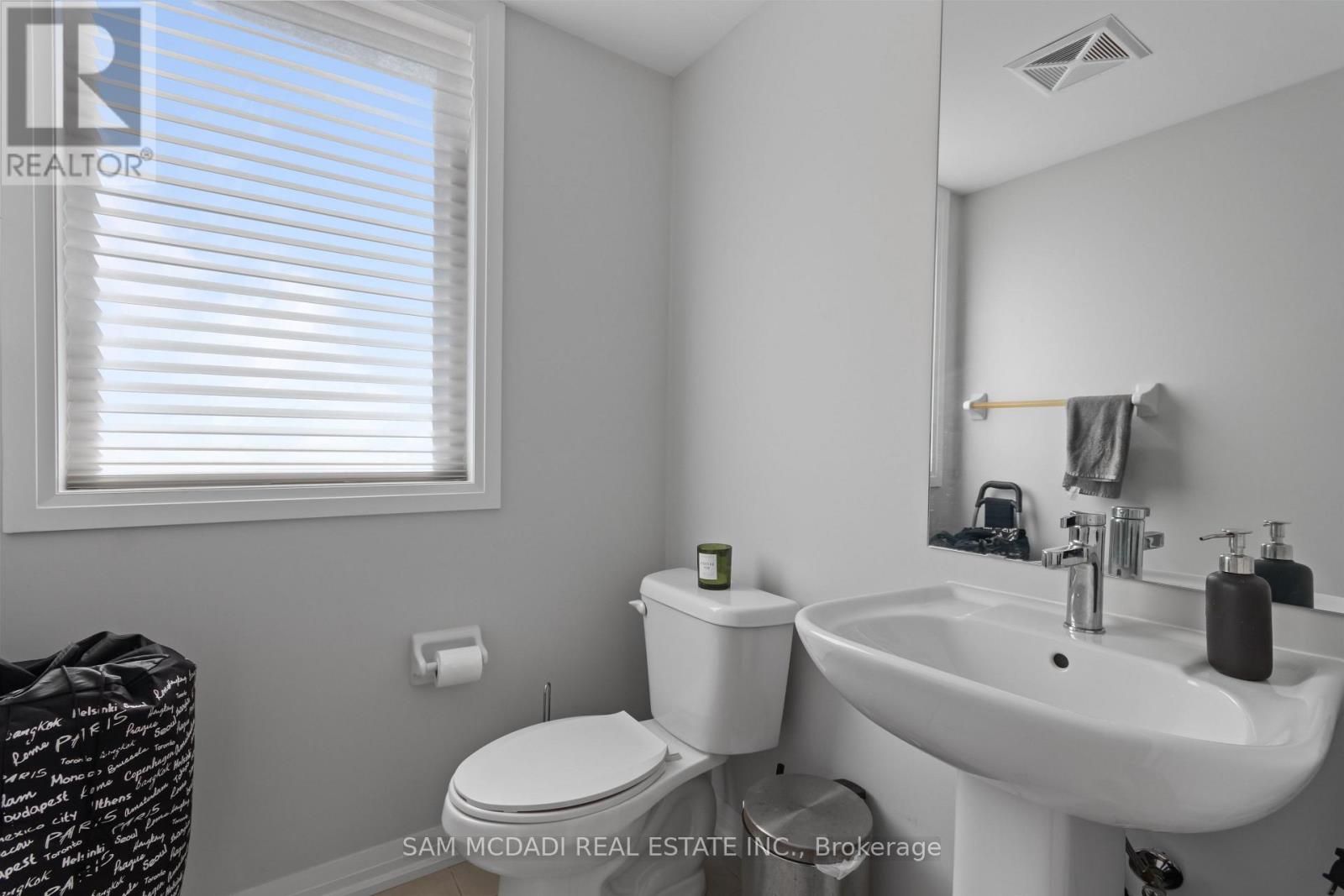 201 - 1208 Main Street E, Milton, Ontario  L9T 9K7 - Photo 23 - W12977418