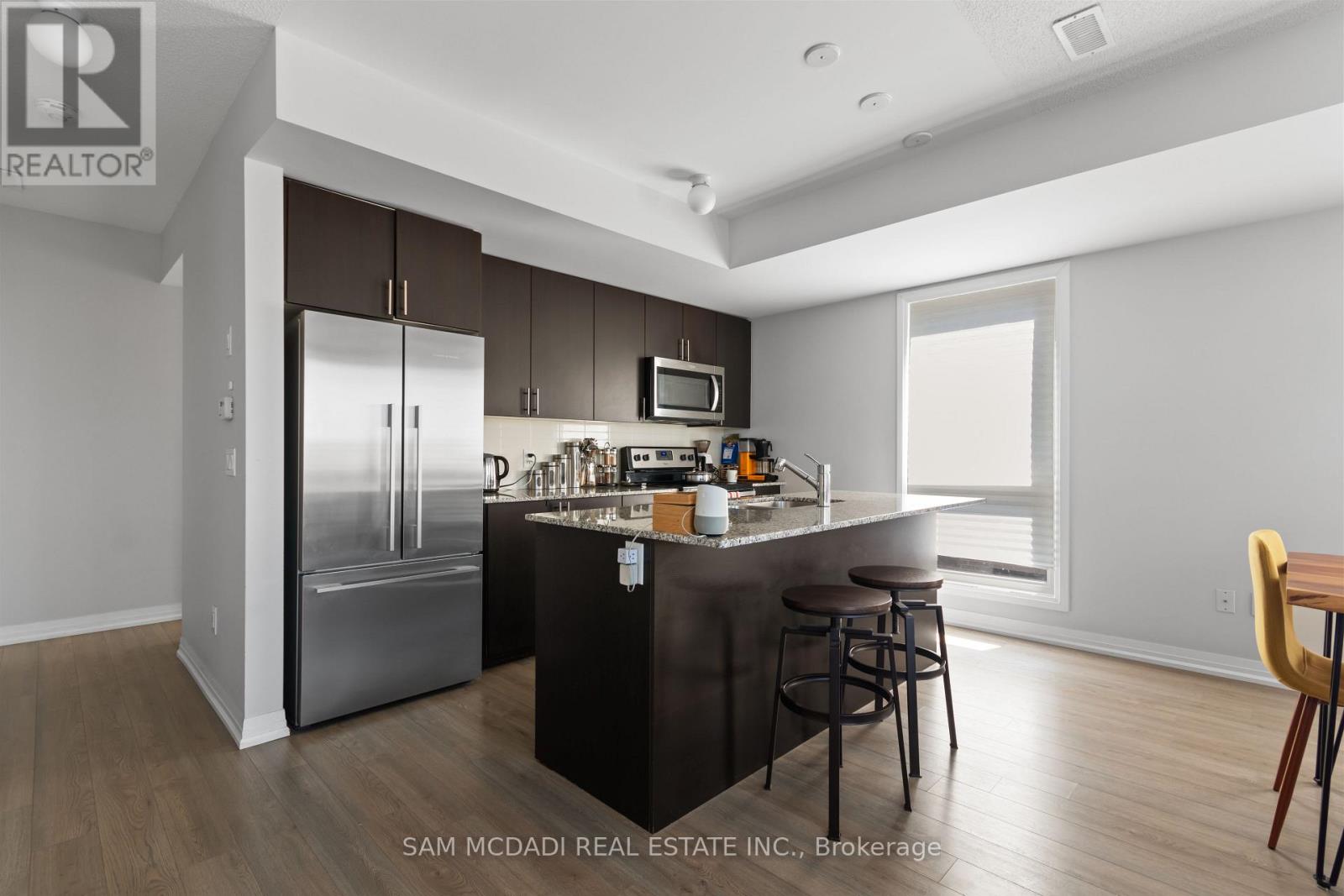 201 - 1208 Main Street E, Milton, Ontario  L9T 9K7 - Photo 6 - W12977418