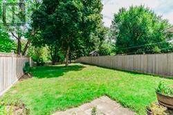 Upper - 1518 Oran Court, Mississauga, Ontario  L5N 1L3 - Photo 21 - W12977434