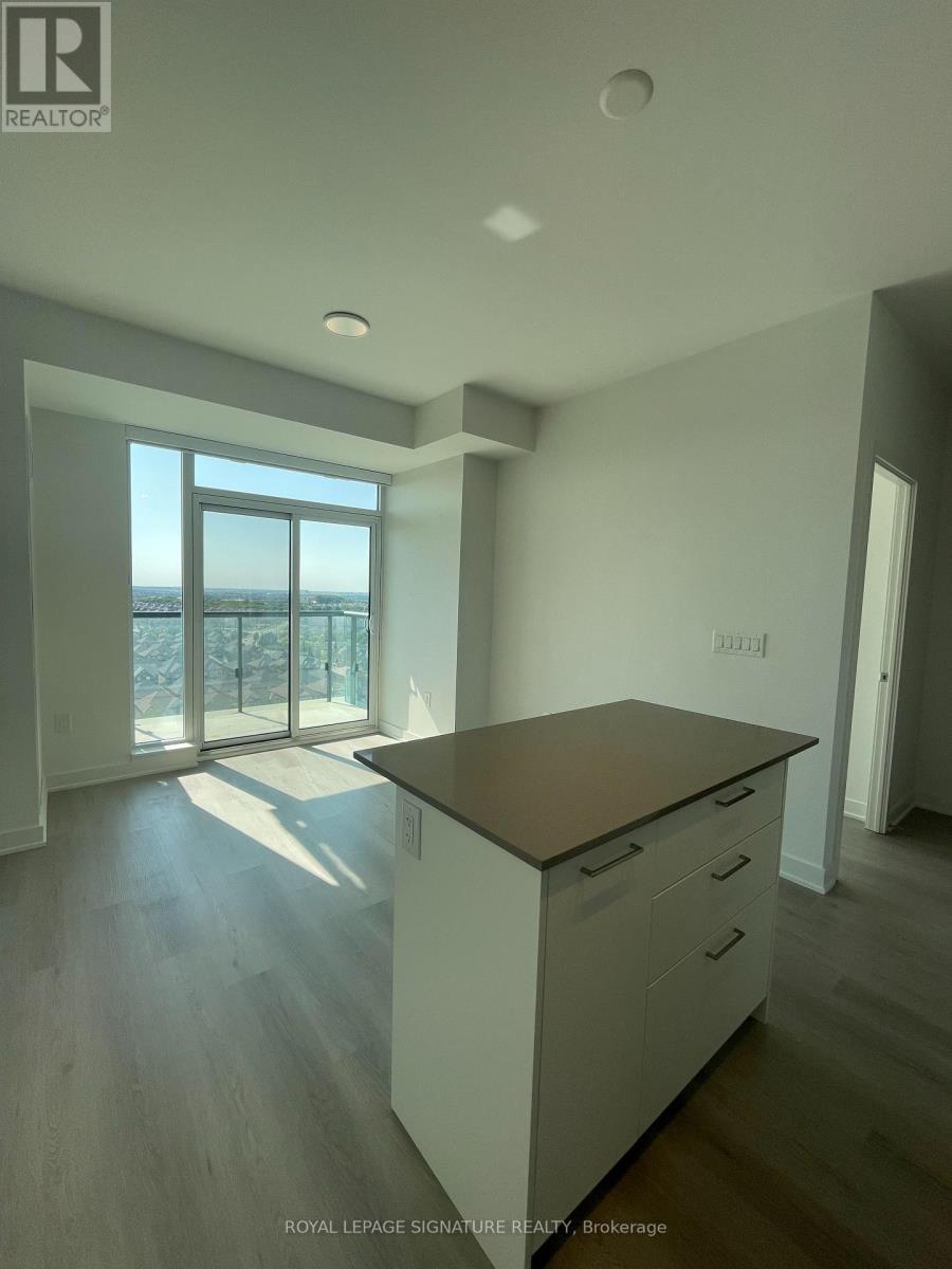 1005 - 40 Lagerfeld Drive, Brampton, Ontario  L7A 5L5 - Photo 3 - W12977440