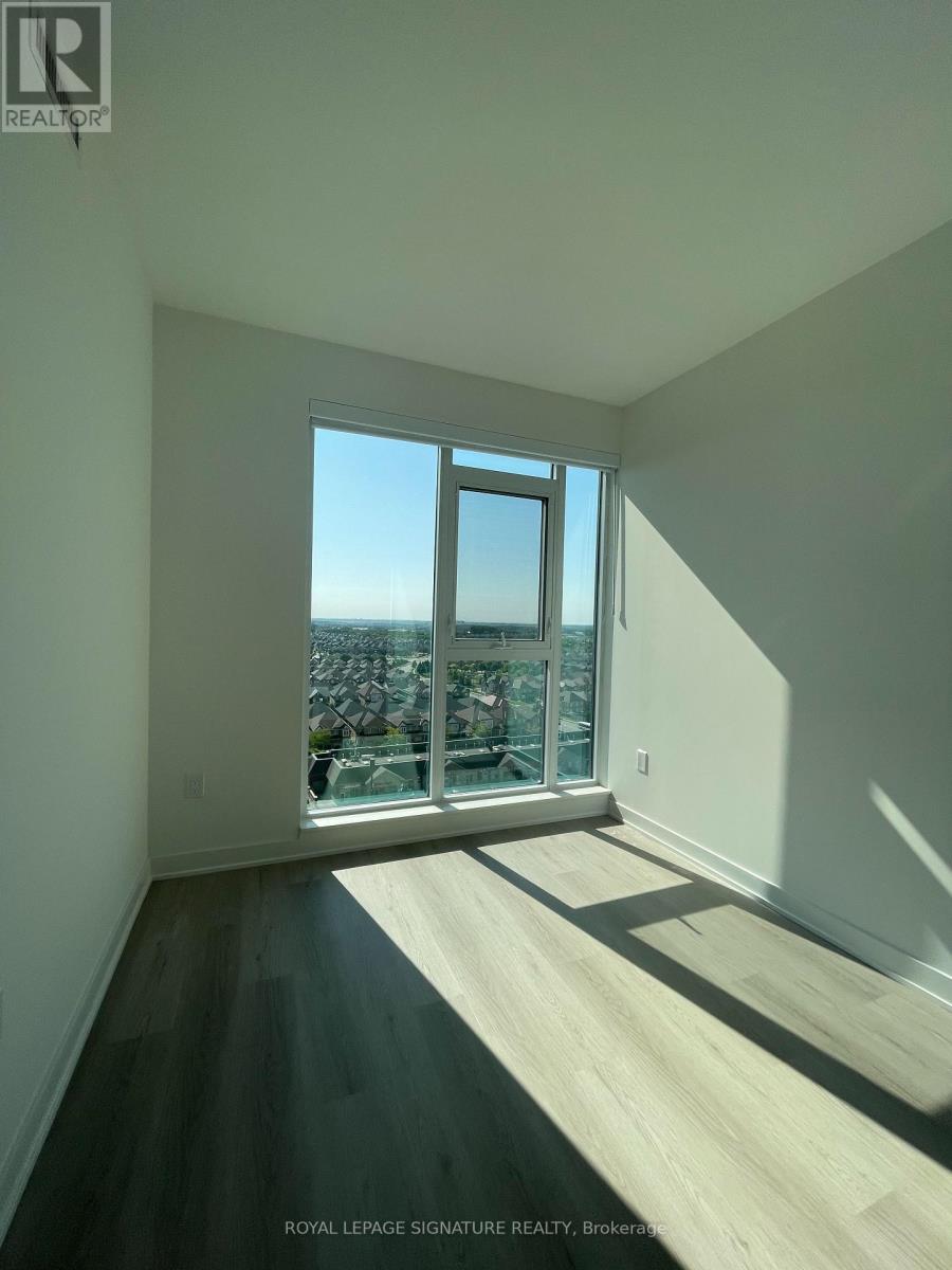 1005 - 40 Lagerfeld Drive, Brampton, Ontario  L7A 5L5 - Photo 6 - W12977440