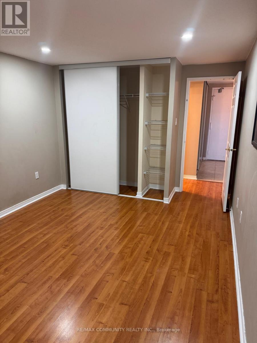 505 - 6720 Glen Erin Drive, Mississauga, Ontario  L5N 3K8 - Photo 4 - W12977532