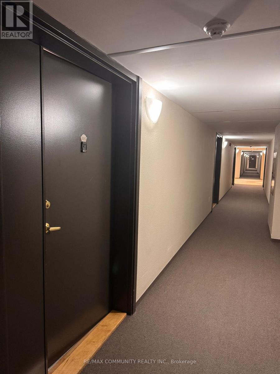 505 - 6720 Glen Erin Drive, Mississauga, Ontario  L5N 3K8 - Photo 8 - W12977532